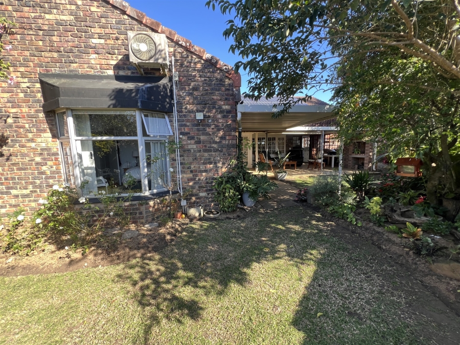 3 Bedroom Property for Sale in Vincent Eastern Cape